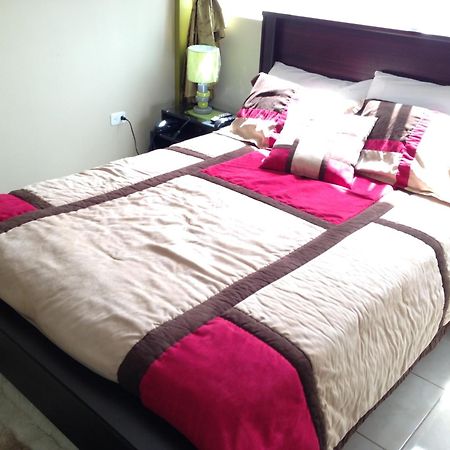 Hotel Las Gardenias Cuenca Phòng bức ảnh
