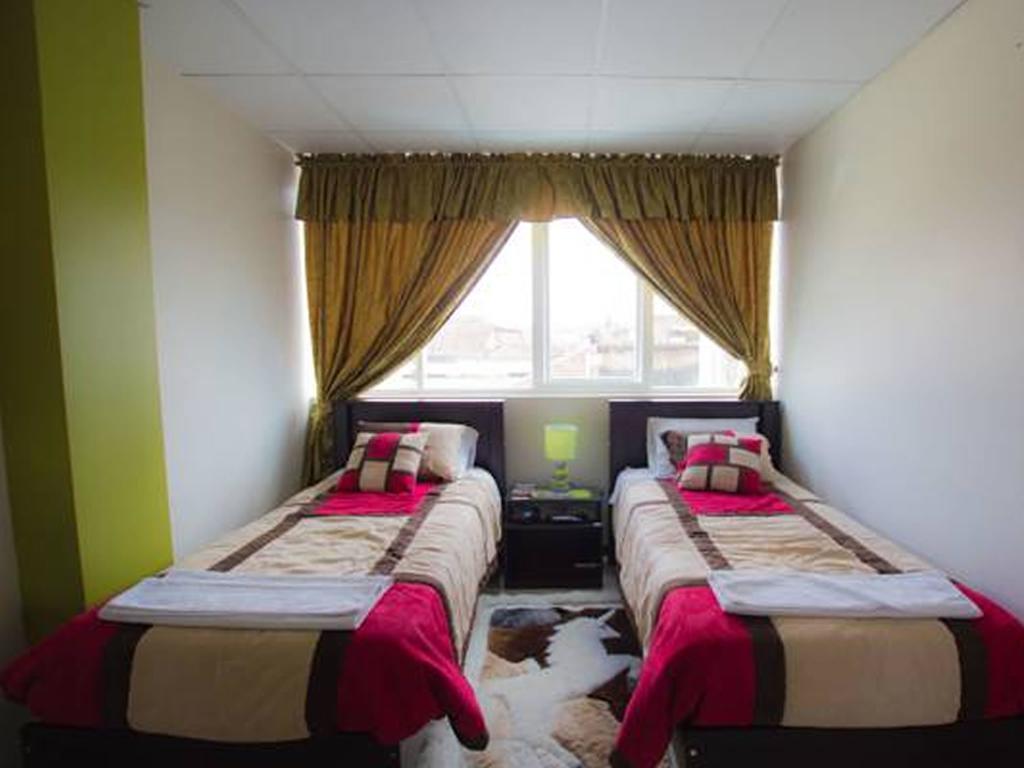 Hotel Las Gardenias Cuenca Ngoại thất bức ảnh