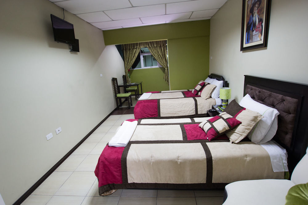 Hotel Las Gardenias Cuenca Ngoại thất bức ảnh