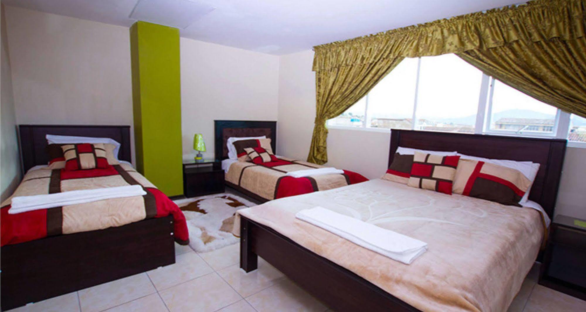 Hotel Las Gardenias Cuenca Ngoại thất bức ảnh