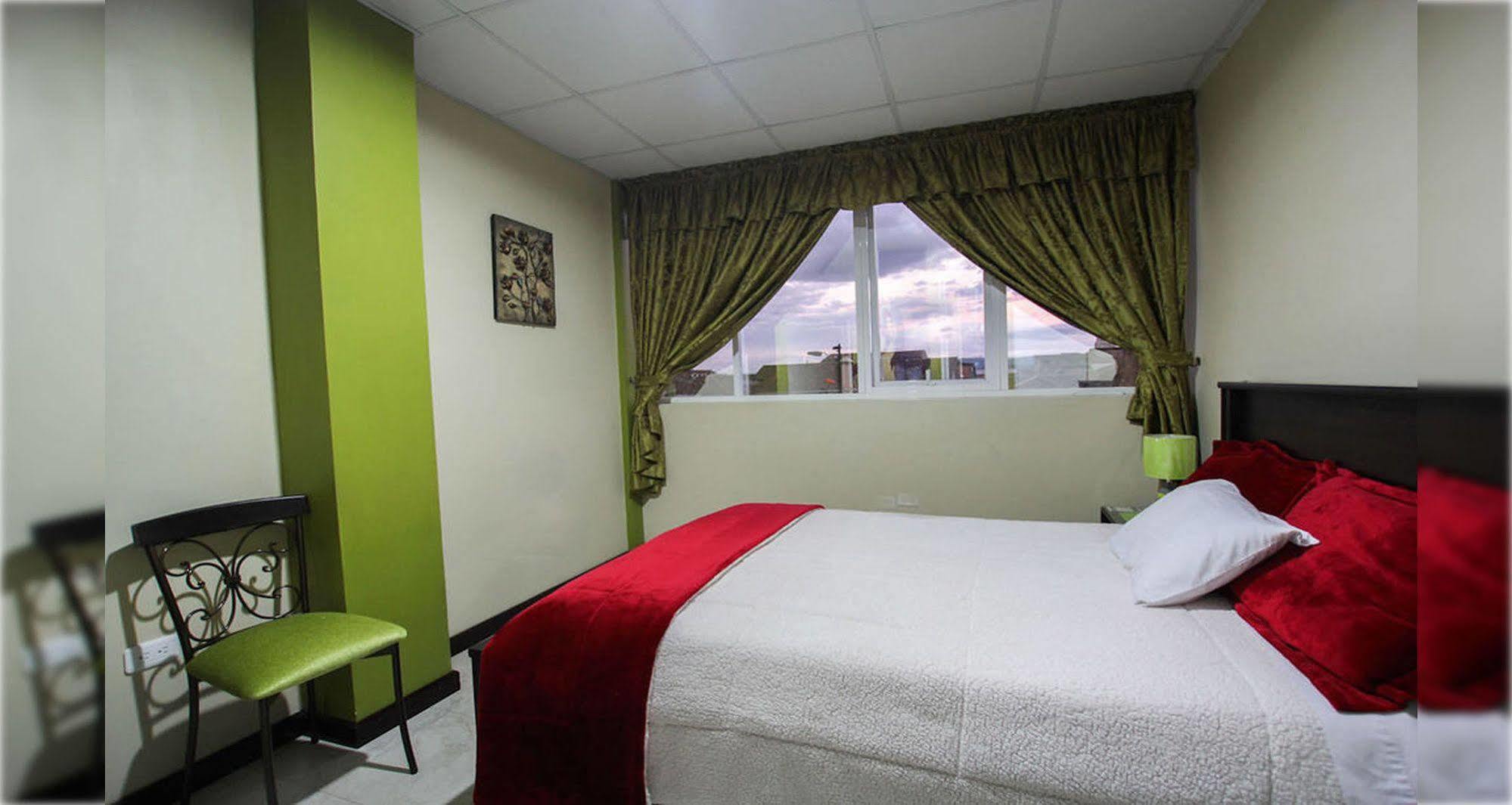 Hotel Las Gardenias Cuenca Ngoại thất bức ảnh