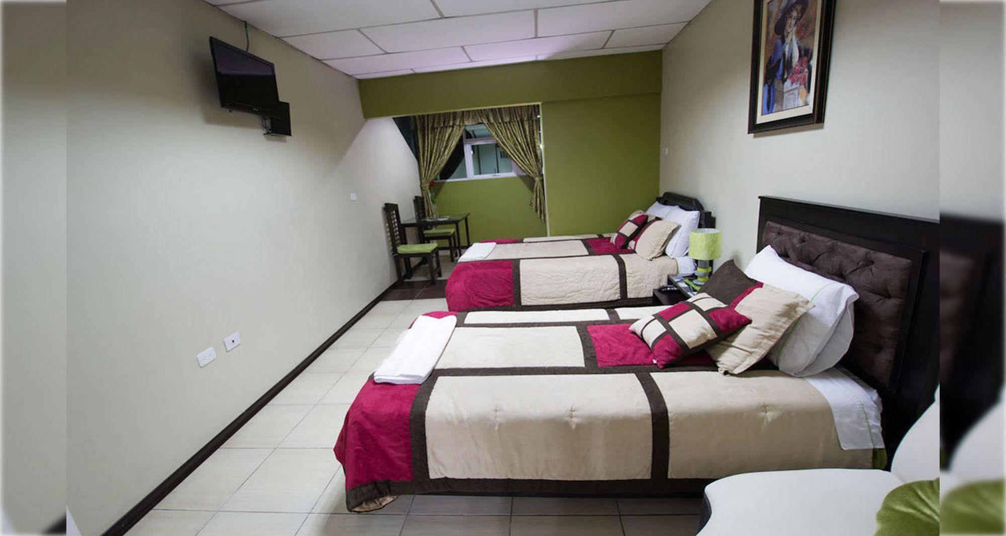 Hotel Las Gardenias Cuenca Ngoại thất bức ảnh