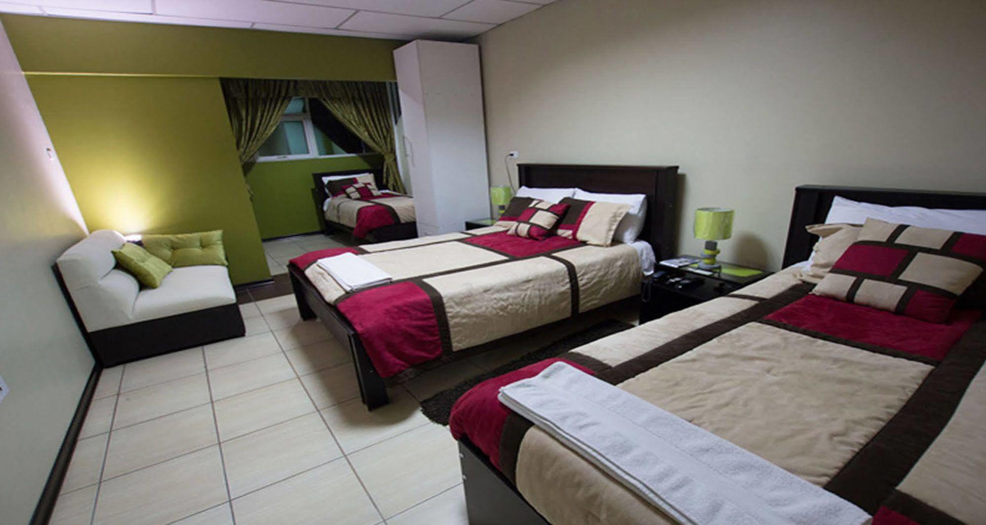 Hotel Las Gardenias Cuenca Ngoại thất bức ảnh