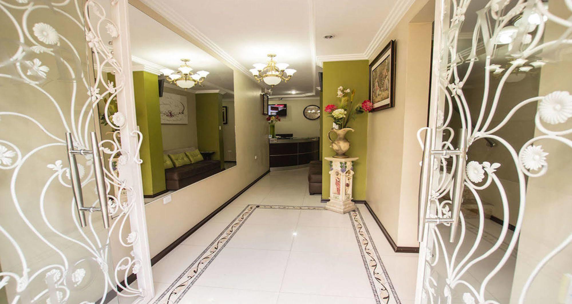 Hotel Las Gardenias Cuenca Ngoại thất bức ảnh